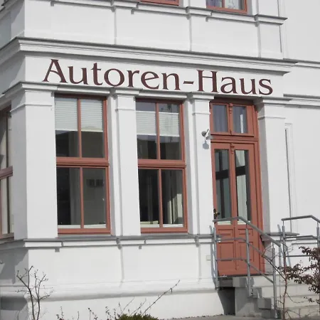 Luxus-fewo Mit 2 Baedern, Kamin, 2 Stellplaetzen *